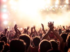 H.E.R. Rise From Anonymity to the the Grammy’s Spending the night at a concert